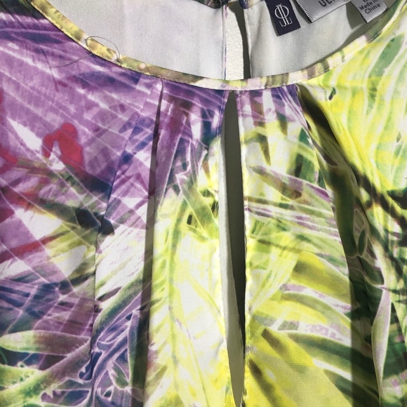 Jennifer Lopez Palm Dress - Picture 4 of 4